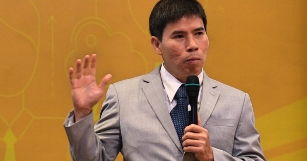 Tư duy mở chuỗi của ông Nguyễn Đức Tài: ‘Đi lên thành phố làm việc, không gửi tiền về cho ba mẹ mà còn nói ba mẹ gửi tiền lên là có chuyện!’