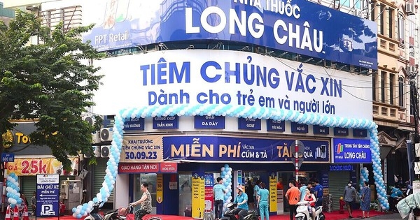 Nhăm nhe “miếng bánh” tiêm chủng, FPT Long Châu sẽ phải đối đầu với những ông lớn nào?