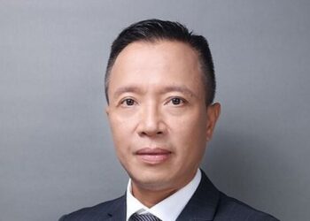 Chủ tịch công ty chứng khoán lớn thứ hai xin từ chức
