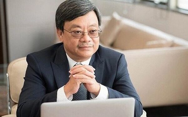 Ông Nguyễn Đăng Quang rời top tỷ phú USD của Forbes