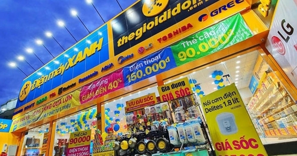 Thế Giới Di Động đóng cửa 150 shop trong 2 tháng, đi ngược hoàn toàn với dự báo của Chủ tịch Nguyễn Đức Tài hồi tháng 4