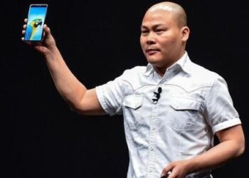 Bkav Pro của ông Nguyễn Từ Quảng: Từ mức giá 2.100 tỷ đồng, vay tiền cho giấc mơ Bphone đến cú trượt về lợi nhuận và nợ khó đòi tại VNDirect