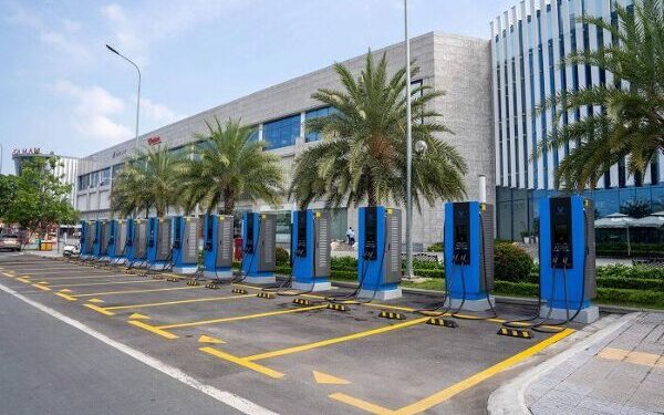 Ông Phạm Nhật Vượng bỏ tiền túi lập công ty mới