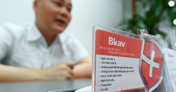 Giữa bế bối nợ lương, công ty của ông Nguyễn Tử Quảng vẫn đang tuyển dụng hàng loạt vị trí