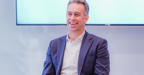 TGĐ Mekong Capital Chad Ovel: Tập hồ sơ dán nhãn “Việt Nam” tại Hoa Kỳ, sự mê hoặc của châu Á và thương vụ lãi hàng chục lần tại Thế giới di động, Golden Gate