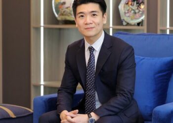 Dự chi 1.100 tỷ đồng mua cổ phiếu SHB, con trai ‘bầu’ Hiển giàu cỡ nào?