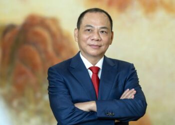 Tỷ phú giàu nhất Việt Nam quyết tâm đi đến cùng cho giấc mơ xe điện