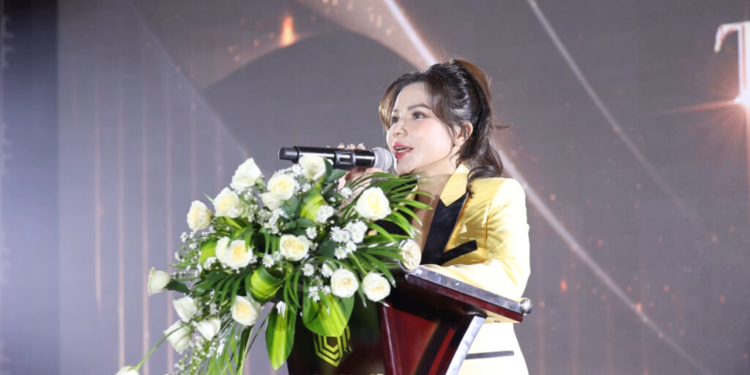 Sức Mạnh Lãnh Đạo Của CEO Kiều Nguyễn Trong Vai Trò Ban Tổ Chức The Masters Beauty Of Vietnam 2024