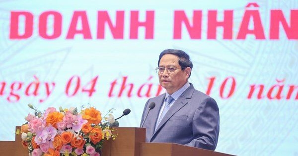 Thủ tướng đề nghị các doanh nghiệp, doanh nhân thực hiện 5 tiên phong