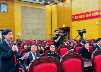 “Vua hàng hiệu” Johnathan Hạnh Nguyễn đưa ra 6 kiến nghị với ngành Hải quan