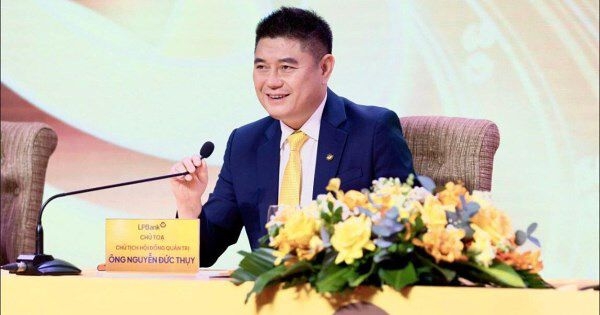 Bầu Thụy sắp nhận hàng trăm tỷ đồng cổ tức từ LPBank