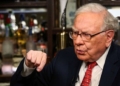 Đế chế của Warren Buffett báo cáo lợi nhuận tụt dốc 14%, phải chăng do thuế quan?