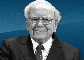 Cụ ông 93 tuổi Warren Buffett có lời khuyên cho nhà đầu tư khi thị trường biến động, vốn là bí quyết thành công từng học lén được cách đây 40 năm
