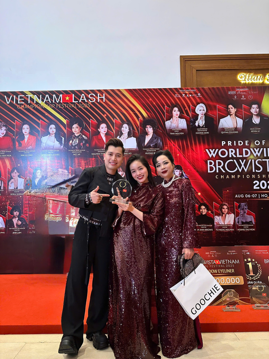 nguyen kieu anh toa sang tai browista vietnam lash championship 2025 voi danh hieu giai tai nang classic hairstroke 3