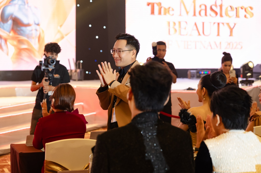 iconic pro academy nang tam gia tri cong dong phun xam khi tro thanh nha tai tro kim cuong cua the masters beauty of vietnam season 2 4