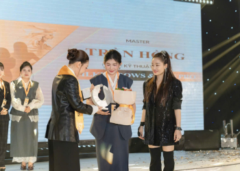 Master Trần Hồng Truyền Cảm Hứng Với Vai Trò Mentor Tại The Masters Beauty Of Vietnam Season 2 Cùng Kỹ Thuật Silky Brows & Lips Pro