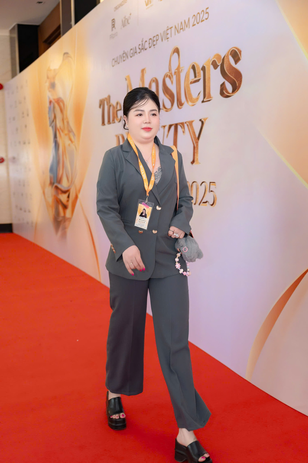 mentor master pham gia vy nguoi truyen lua tai the masters beauty of vietnam season 2 3
