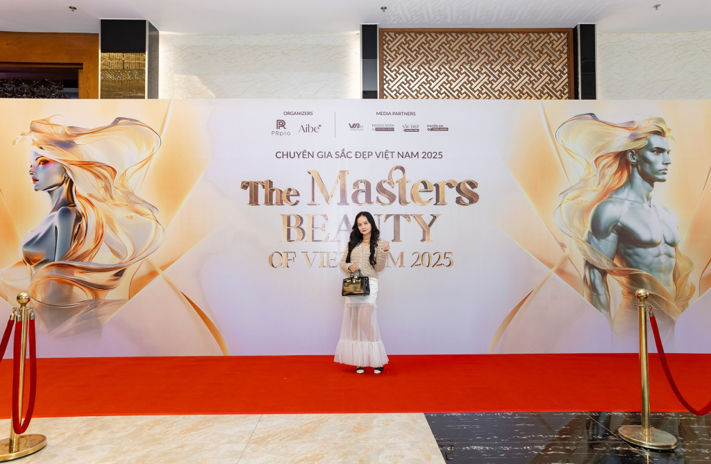 toa sang cung vai tro giam doc master san san ghi dau tai the masters beauty of vietnam season 2 1