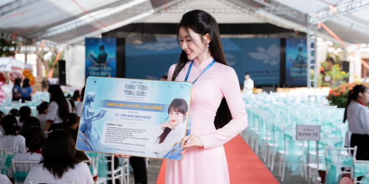 Cô Văn Anh Bảo Ngọc – Khi Tâm Huyết Tạo Nên Giá Trị Thật Cho Nghề Làm Đẹp