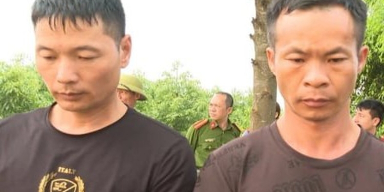 Khởi tố 2 người Trung Quốc đào trộm mộ vua ở Thanh Hóa để tìm cổ vật 1 Khởi tố 2 người Trung Quốc đào trộm mộ vua ở Thanh Hóa để tìm cổ vật